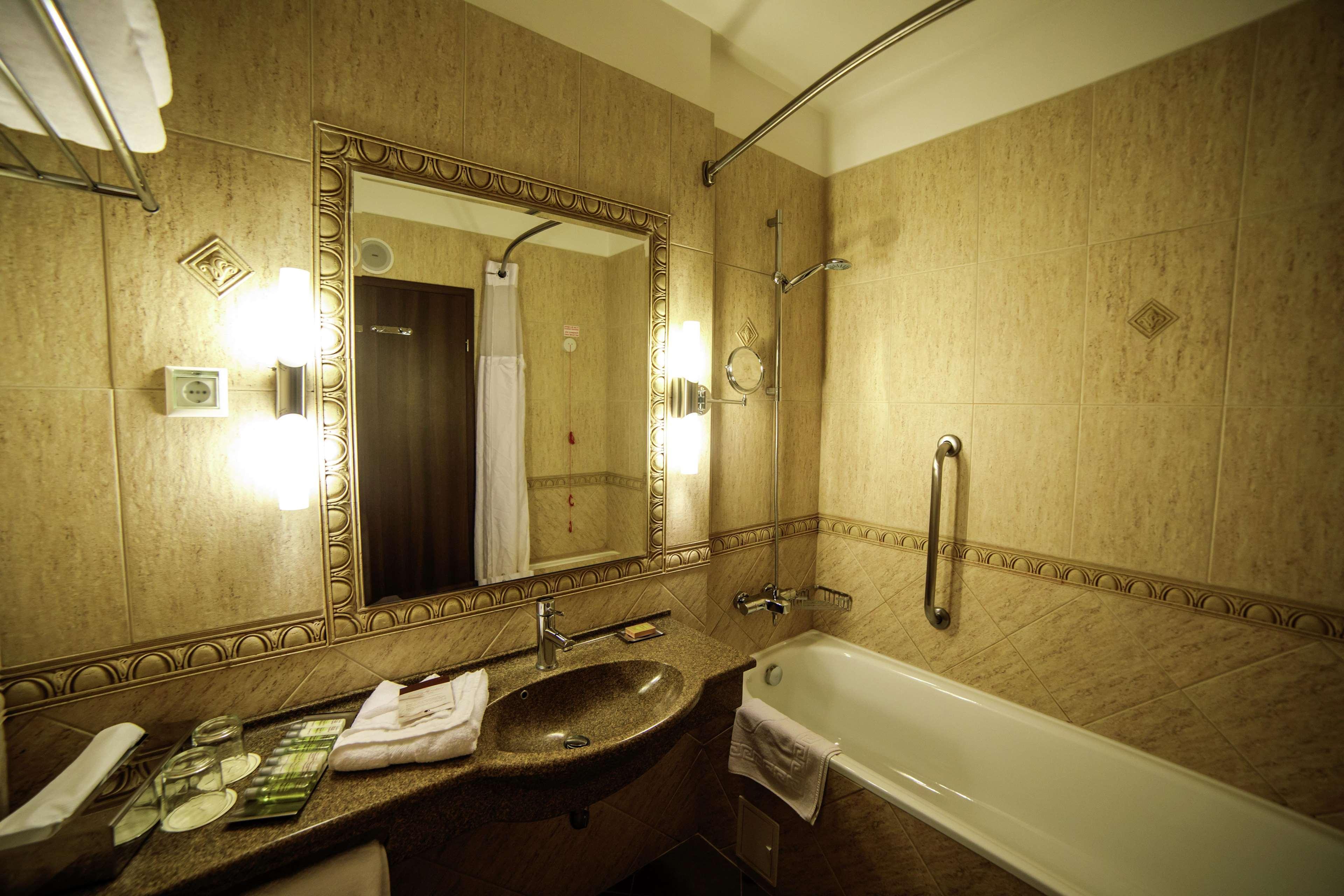 Doubletree By Hilton Hotel Sighisoara - Cavaler Exterior photo