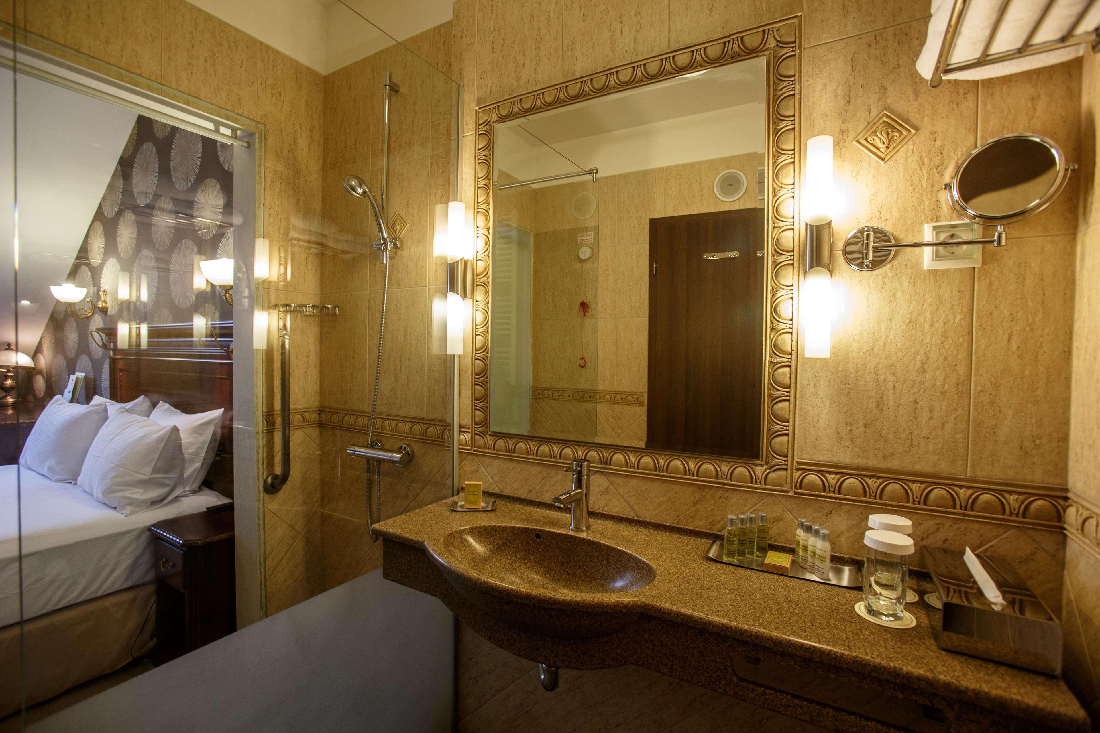 Doubletree By Hilton Hotel Sighisoara - Cavaler Exterior photo